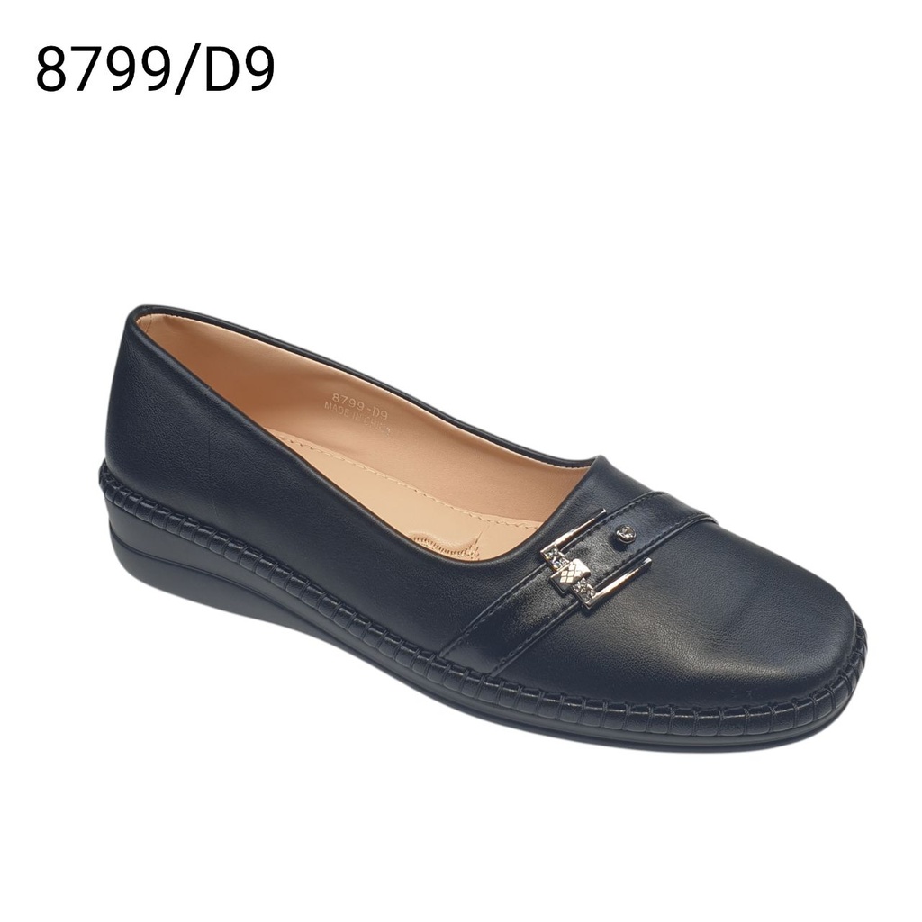 8799/D9جزمة نسائي    38-42 اسودE3