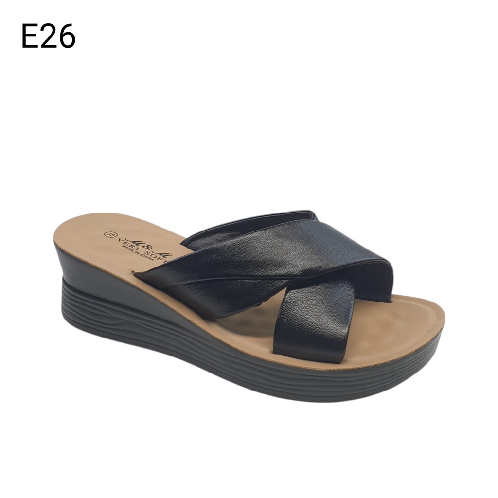 E26سبورت نسائي 37-41اسود 